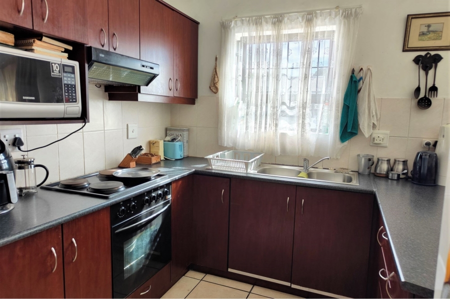 2 Bedroom Property for Sale in Moorreesburg Western Cape